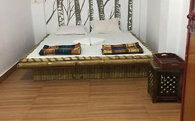 Shri Guest House